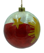 Load image into Gallery viewer, Filipino Bandilla Sun &amp; Stars Capiz Tree Ornament 4&quot;